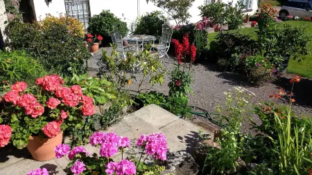 Brambles Bed and Breakfast Отели рядом с достопримечательностью «Devon Railway Centre»