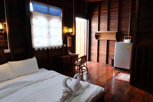 Baan Kun Tuad Ko Si Chang Hotels in Ko Sichang District