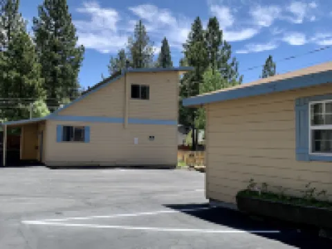 Stevenson’s Inn Hotels in Kings Beach