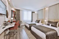 NEW PARK HOTEL