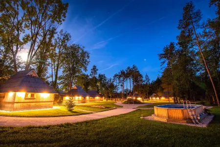 Slovenia Eco Resort Отели в г. Амброж-под-Крвавцем