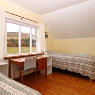 Guesthouse Steindórsstadir, West Iceland