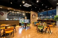 โฮเทล ลอจเนียร์ - ที่มีบาร์
