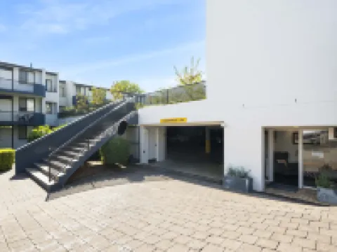 Manuka Park Serviced Apartments Hotels in Griffith