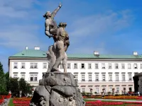 Austria Classic Hotel Hölle Hotels near Affront Theater
