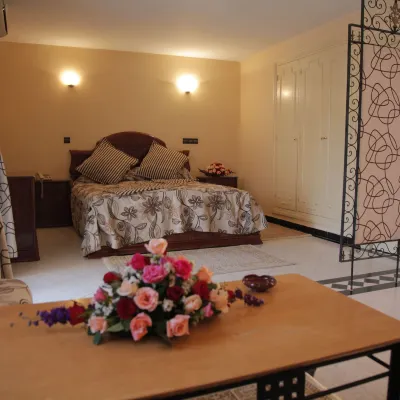فندق الكبير Hotels near مراكش بلازا