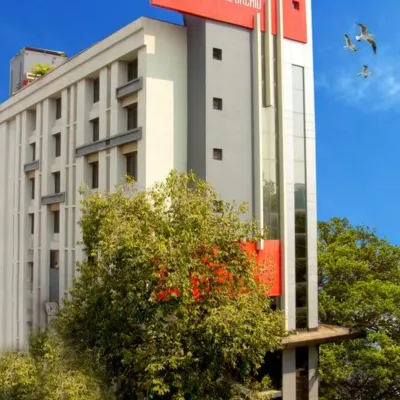 The Royal Orchid Hotel, Chembur Hotels near Govandi