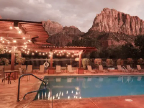 เคเบิล เมาน์เทน ลอดจ์ โรงแรมในสปริงเดล