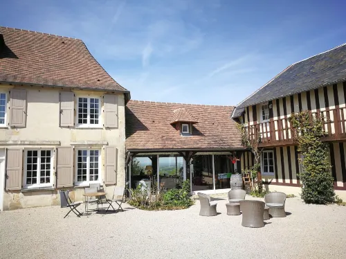 Les Marronniers Hotel a Saint-Pierre-sur-Dives