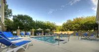 Residence Inn Raleigh Crabtree Valley - Swimmingpools