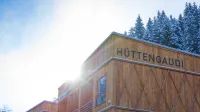 Tirol Lodge