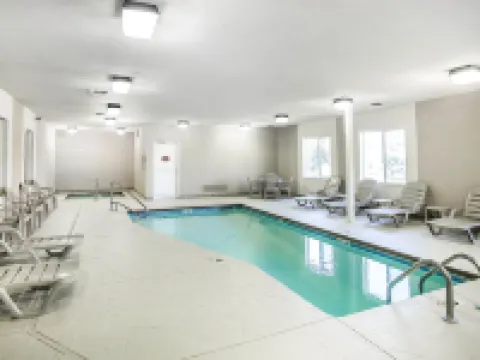 Quality Inn Parsons North Hoteles en Parsons