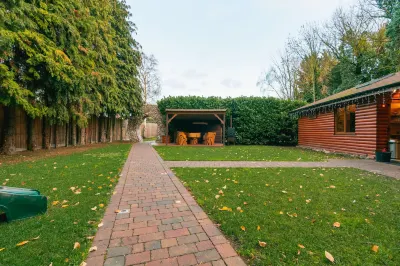 Brook Barn with Sauna & Hot Tub Hôtels à : 