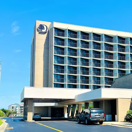 DoubleTree by Hilton Atlantic Beach Oceanfront
