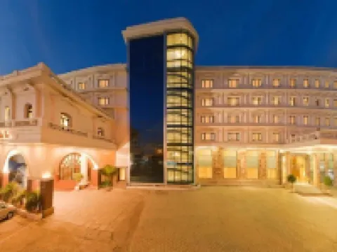 Anandha Inn Convention Centre and Suites Hotels in Puducherry