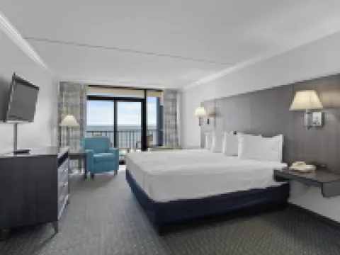 Grande Shores Ocean Resort Hotels in Myrtle Beach