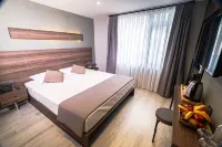 Candarli Resort Hotel Hotels near Çandarlı halk plajı