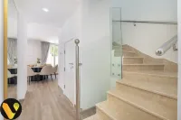 فيلا بالقرب من جولف سكي دبي ابن بطوطة م