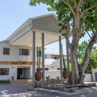Loerie Guest Lodge Hotels near Garden Route Mall
