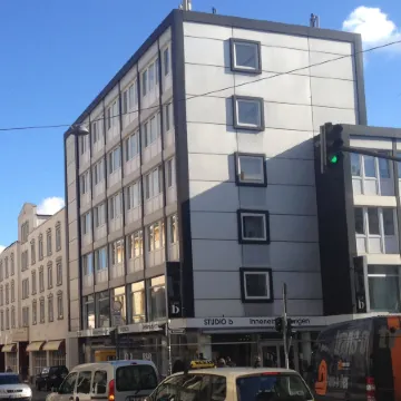 Business Hostel Wiesbaden One Отели рядом с достопримечательностью «Вестенд»