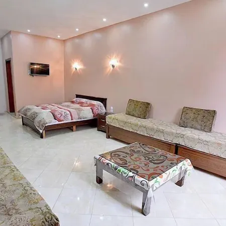 Hôtel El Menzah Kazi