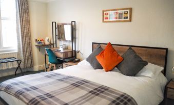 Hayward's at the Grasmere