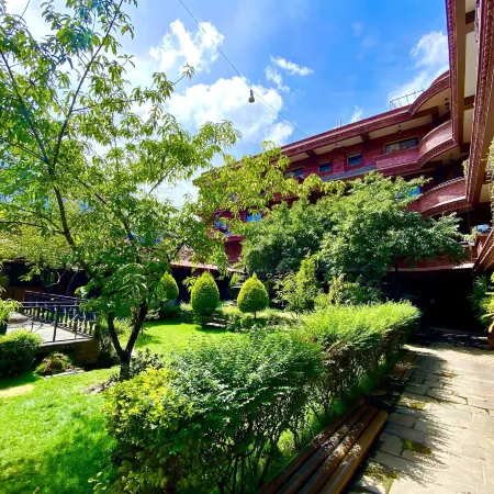 Hotel Siddhi Manakamana Отели рядом с достопримечательностью «Боудханат Ступа»