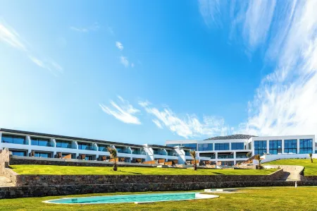 Abaton Island Resort & Spa