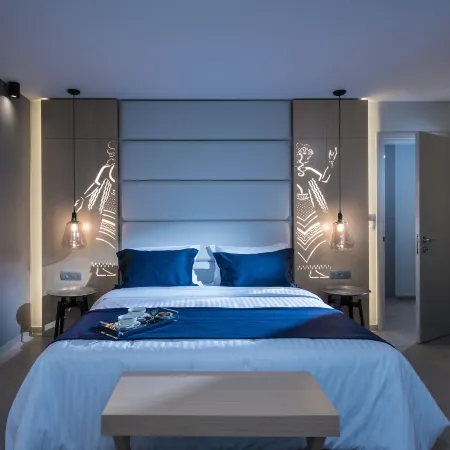 Lavris City Suites