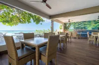 Travellers Beach Resort - Baarit
