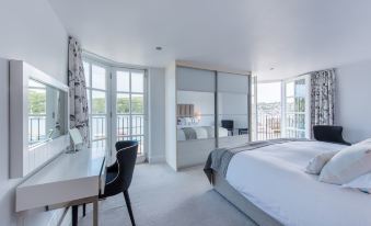 The Old Quay House Hotel