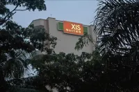 Axis Suites