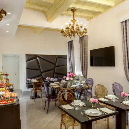 Gcf Luxury Suites, Guest House Отели рядом с достопримечательностью «Улица ди Рипетта»