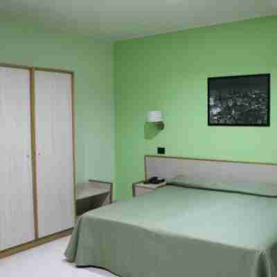 Citta' Dei Papi Rooms