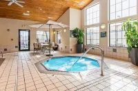 White Pines Inn & Suites