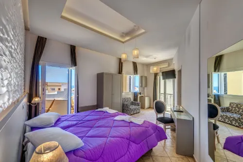 Ethrion Hotels in Ermoupoli