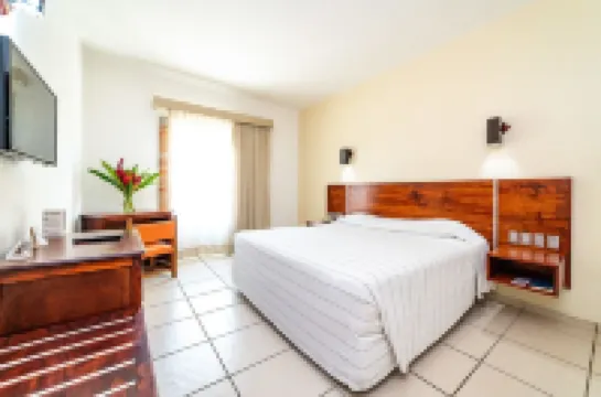 Hotel Castillo Huatulco & Beach Club Hotels in 