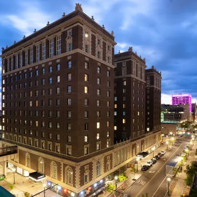 Marriott Syracuse Downtown Các khách sạn gần Trường đại học Syracuse University
