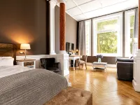 Hotel Alsterblick Hotels near Outer Alster Lake