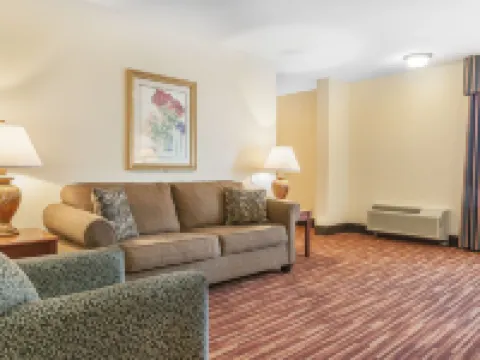 Quality Inn Hotels in Gallia County