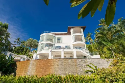 White Stone Hotels in 