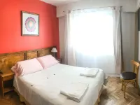 Hotel Mustapic Hoteles cerca de Plaza Malvinas