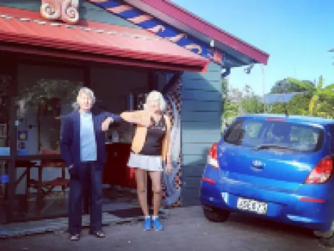 Moanarua Beach Cottage Hotels in Ohope