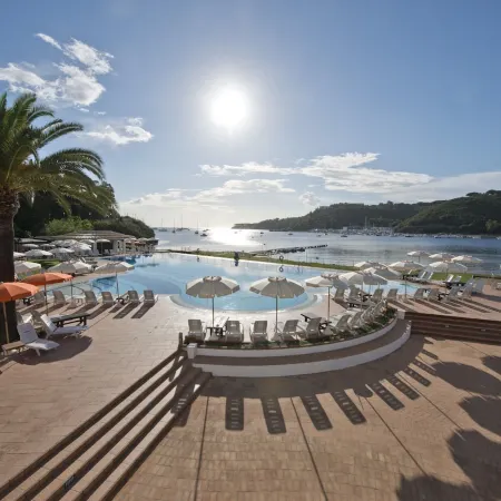 Hotel Cala di Mola