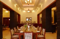 Chanakya Bnr Hotel