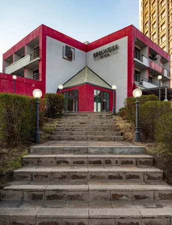 Edelweiss Art Hotel