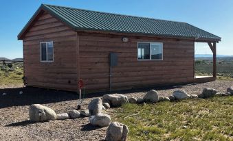 Elegant and peaceful cabin on the - 0223i12000l10r5haC785 R 339 206 R5 D