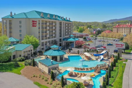 Music Road Resort Hotel and Inn