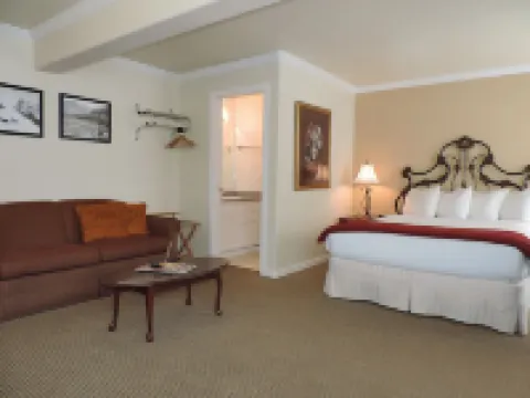 The Victorian Inn Hotels in San Miguel County