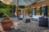 Palazzo Cavagna Sangiuliani Hotel in zona Albuzzano